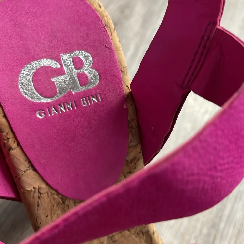 Gianni Bini  Pink Platform Sandals Size 10 Medium - Image 4