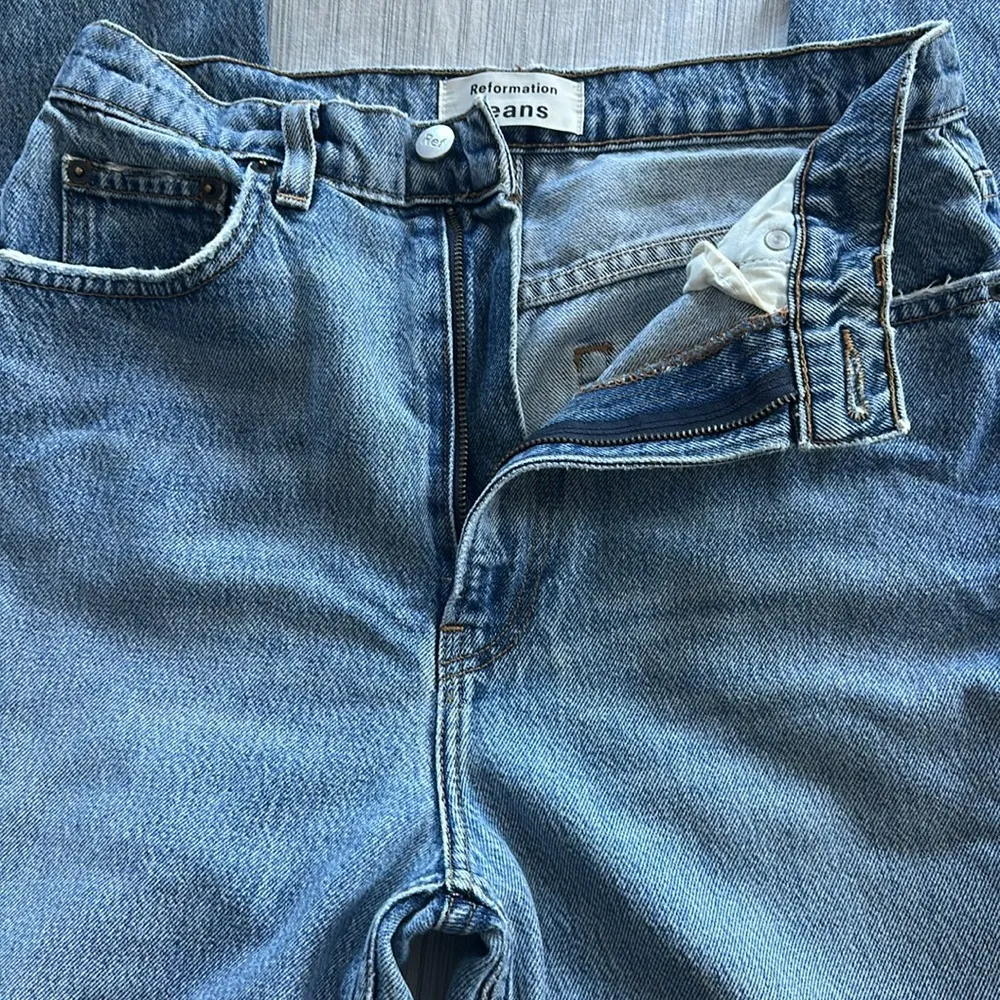 Reformation Stevie Ultra High Rise Jeans in Sydney Wash Sz 27 - Image 6