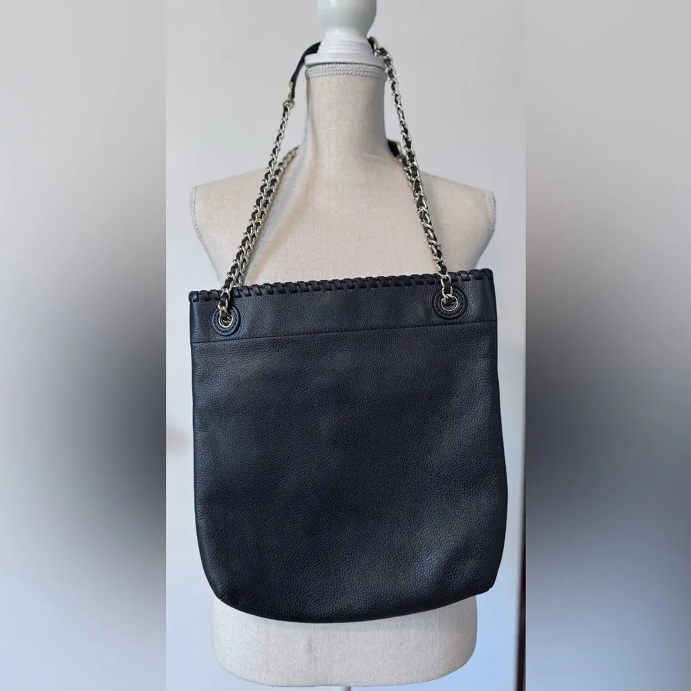 Tory Burch  Black Leather convertible crossbody Chain Tote - Image 2