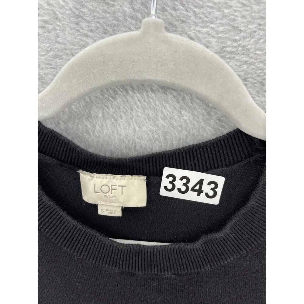 LOFT Ann Taylor Women's Blouse Solid Black Crochet Overlay Size Small - Image 8