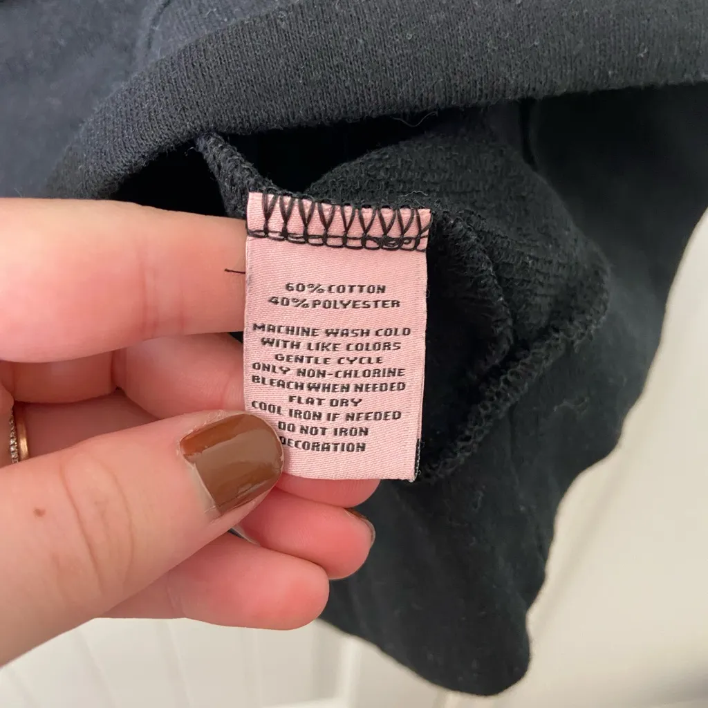 NWOT Juicy Couture women’s pink gold glitter decal leopard black crewneck top‎ L - Image 5