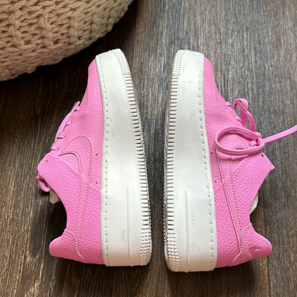Air Force 1 Sage Low 'Psychic Pink' - Image 6