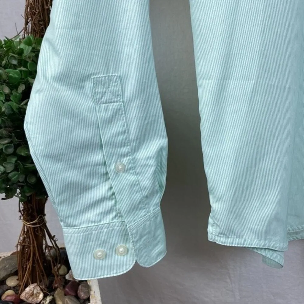 Magellan Women's  Blue & White Classic Fit Fish Gear Long Sleeve Sport Top M - Image 3