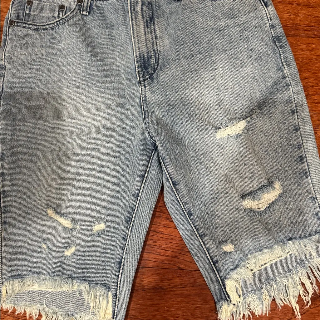 One Teaspoon Long Truckers Mid Waist Relaxed Denim Jorts - Salty Dog Size 26 - Image 3