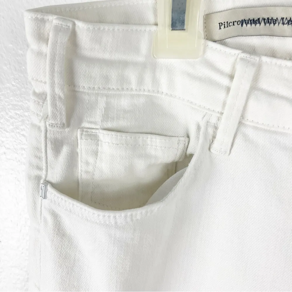 ANTHROPOLOGIE Pilcro And The Letterpress White Script Frayed Hem Jeans, Size 28 - Image 7