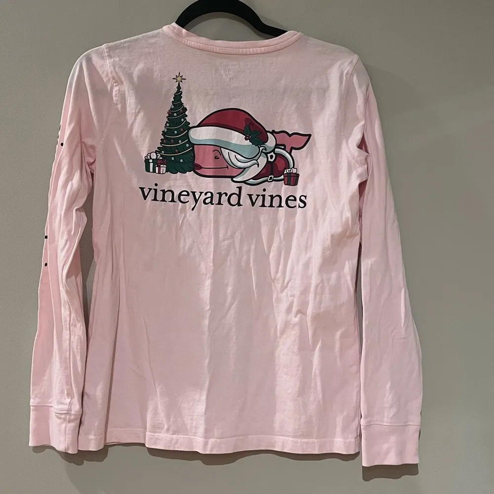 Vineyard Vines Pink Christmas Whale Print Long Sleeve Top - Image 2
