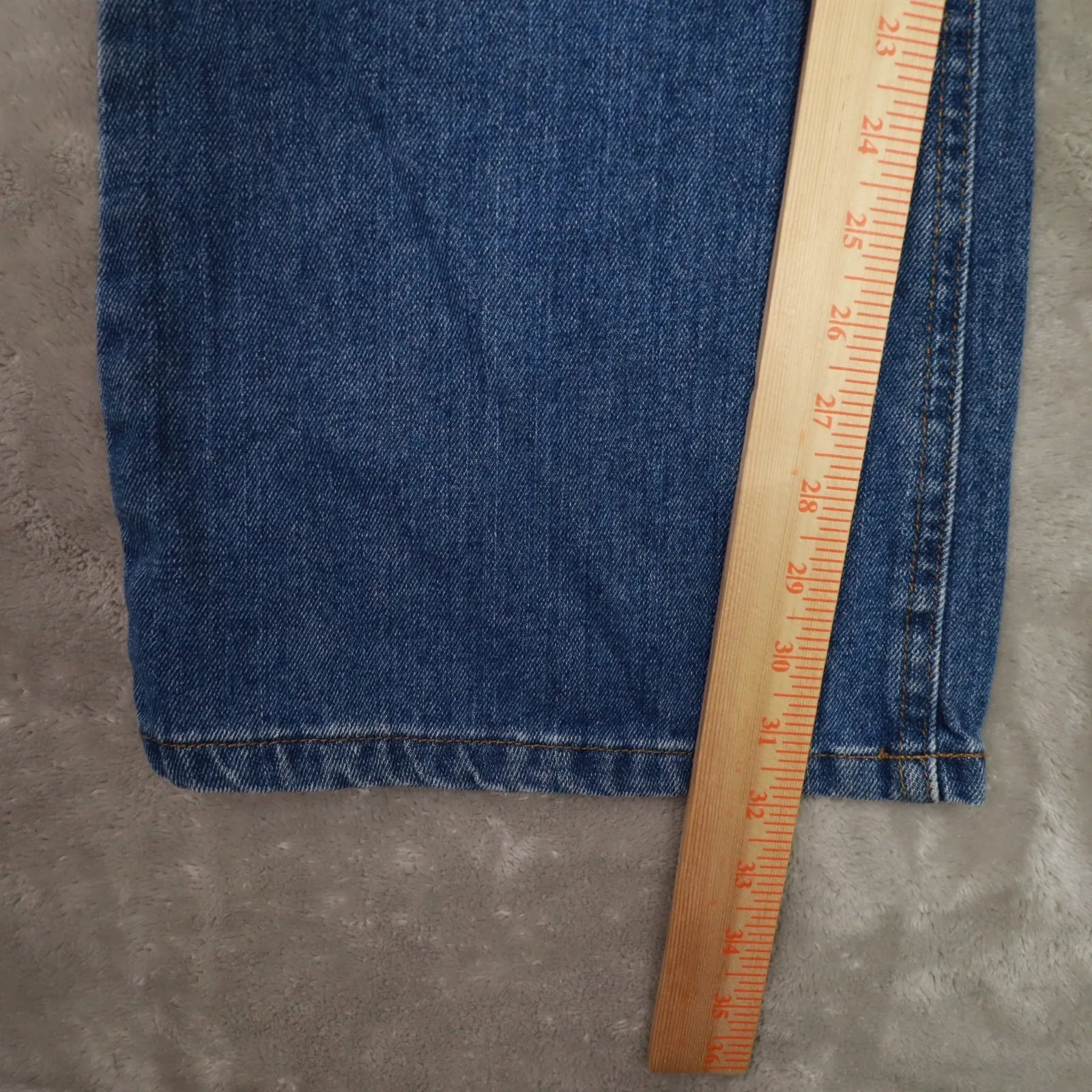 Tommy Hilfiger Vintage Y2k Hipster Flare Medium Wash Denim Jeans Women's size 6 - Image 6