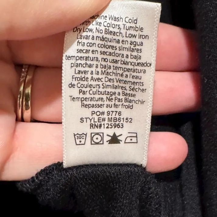 Beyond Yoga Large Easy Gather Romper V-Neck Sleeveless Women's Black‎ Athleisure - Image 7