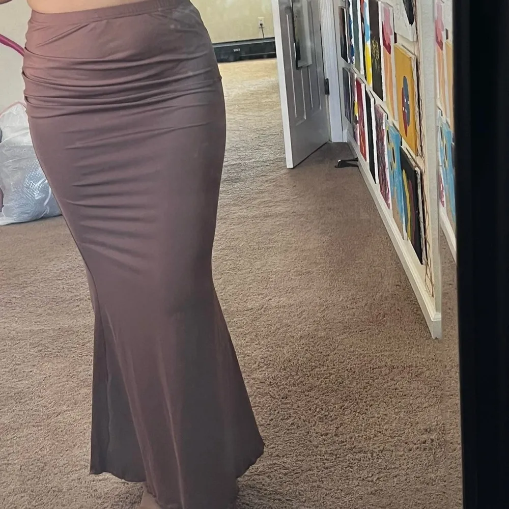 SheIn Brown Maxi Skirt - Image 4