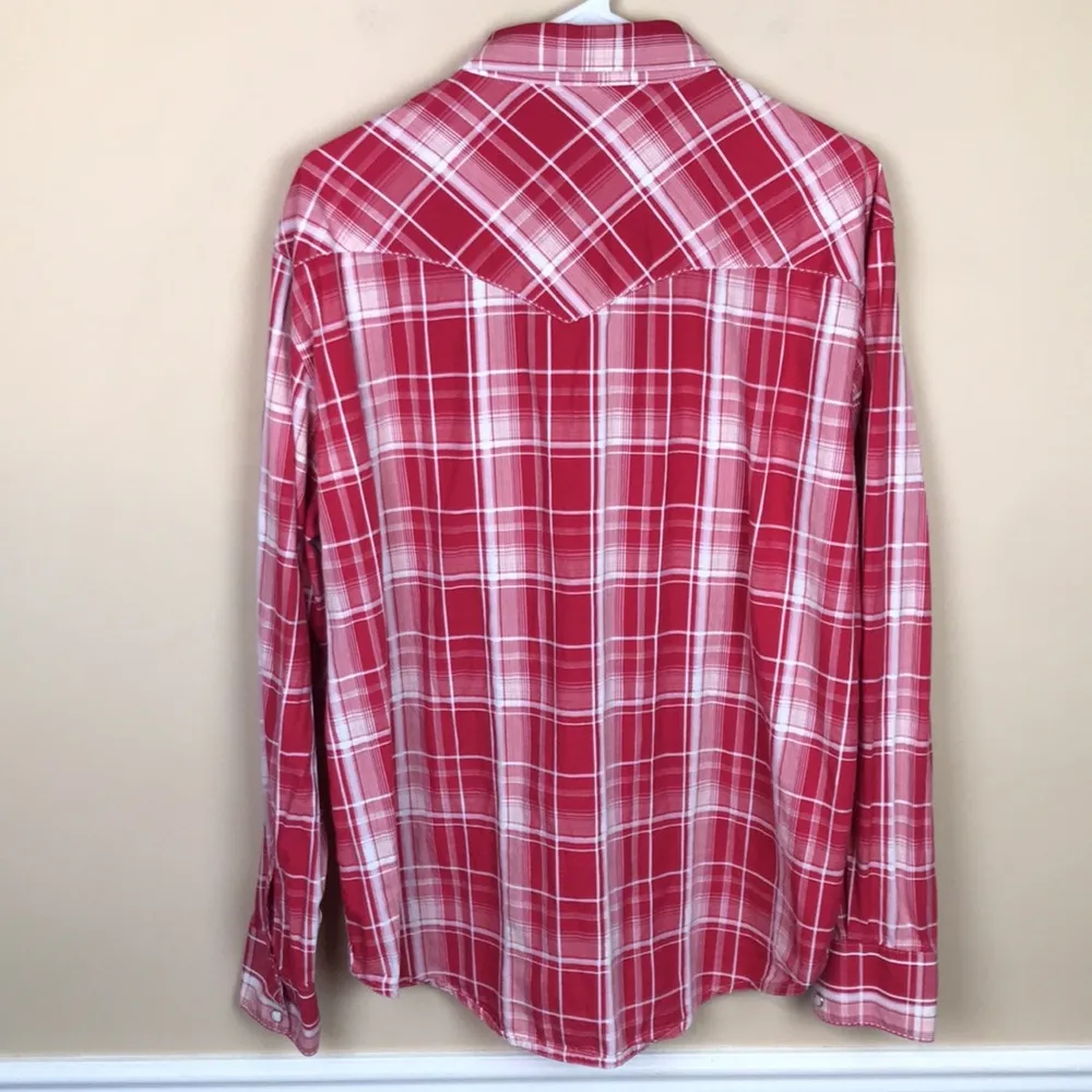 Retro Women’s Plaid Red White Pearl Snap Button-Up Long Sleeve Shirt - Image 7