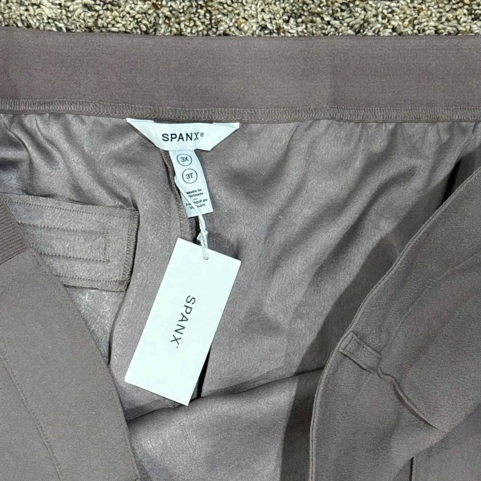 SPANX Wide Leg Crepe trousers  Pants Smoke color 3X TALL   NEW - Image 7