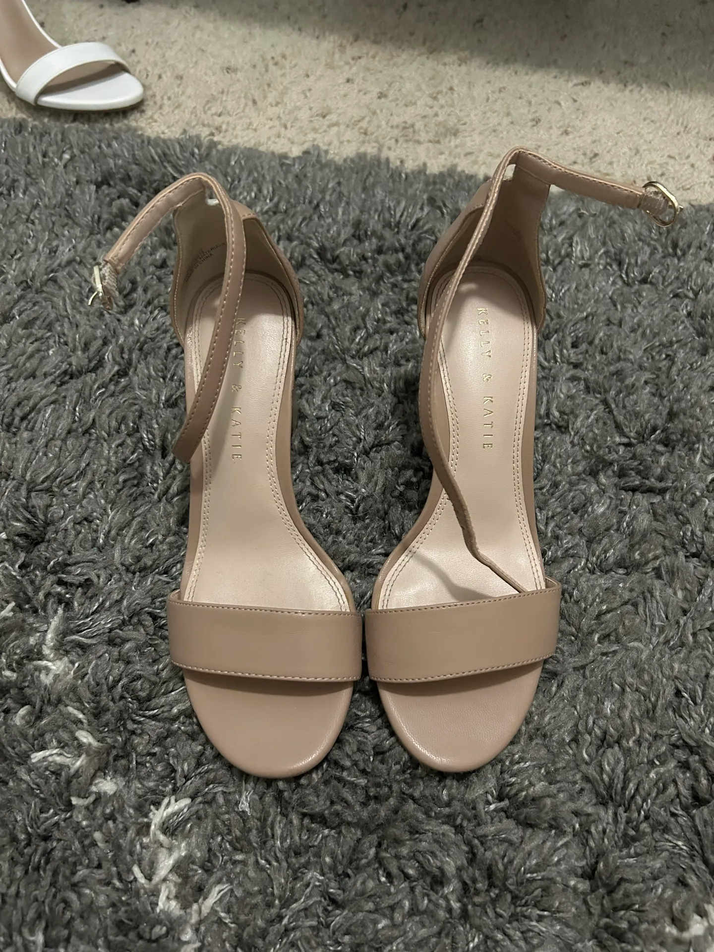 Nude Heels - Image 2