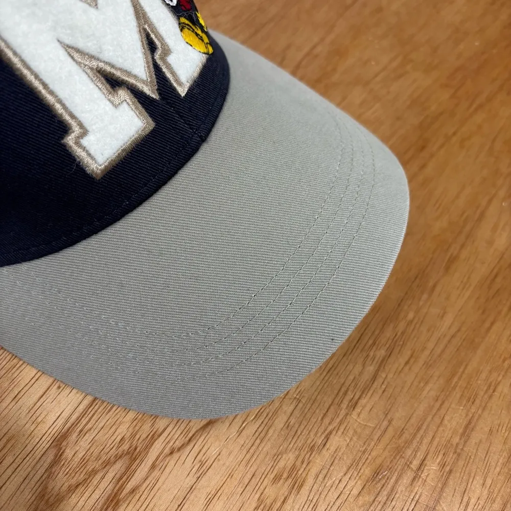 Vintage 1990s Disneyland Resort Mickey Mouse Unisex Cap - Navy and Taupe Size OS - Image 3