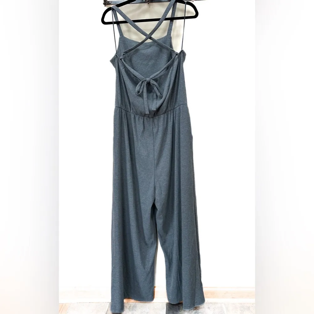 Jumpsuit, wide leg, spaghetti strap, criss cross tie in back, pockets, s… Gray Size undefined - Image 2