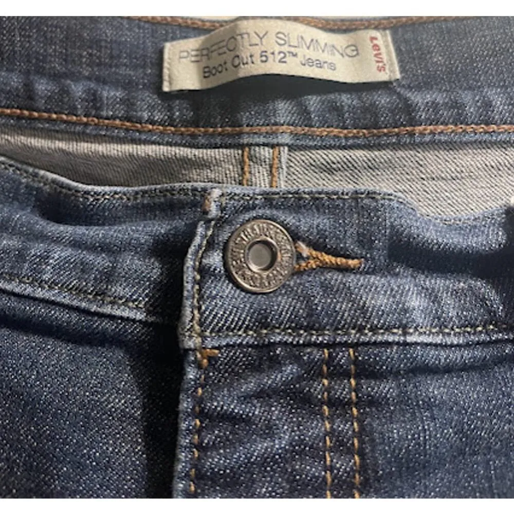 Levi Strauss Women's Perfectly Slimming Bootcut 512 Jeans Size 14M Blue - Image 2