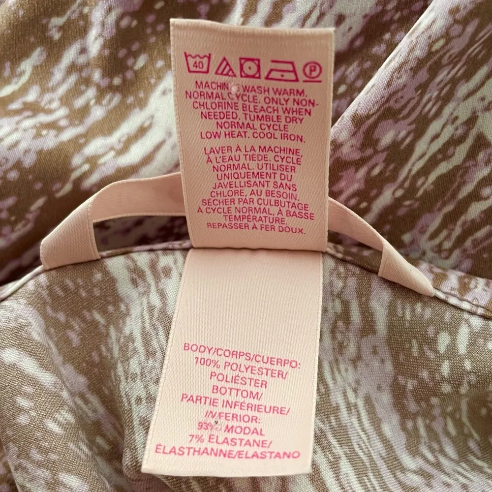 Victoria’s Secret Sleep Romper Taupe Purple Cream Size Large - Image 7