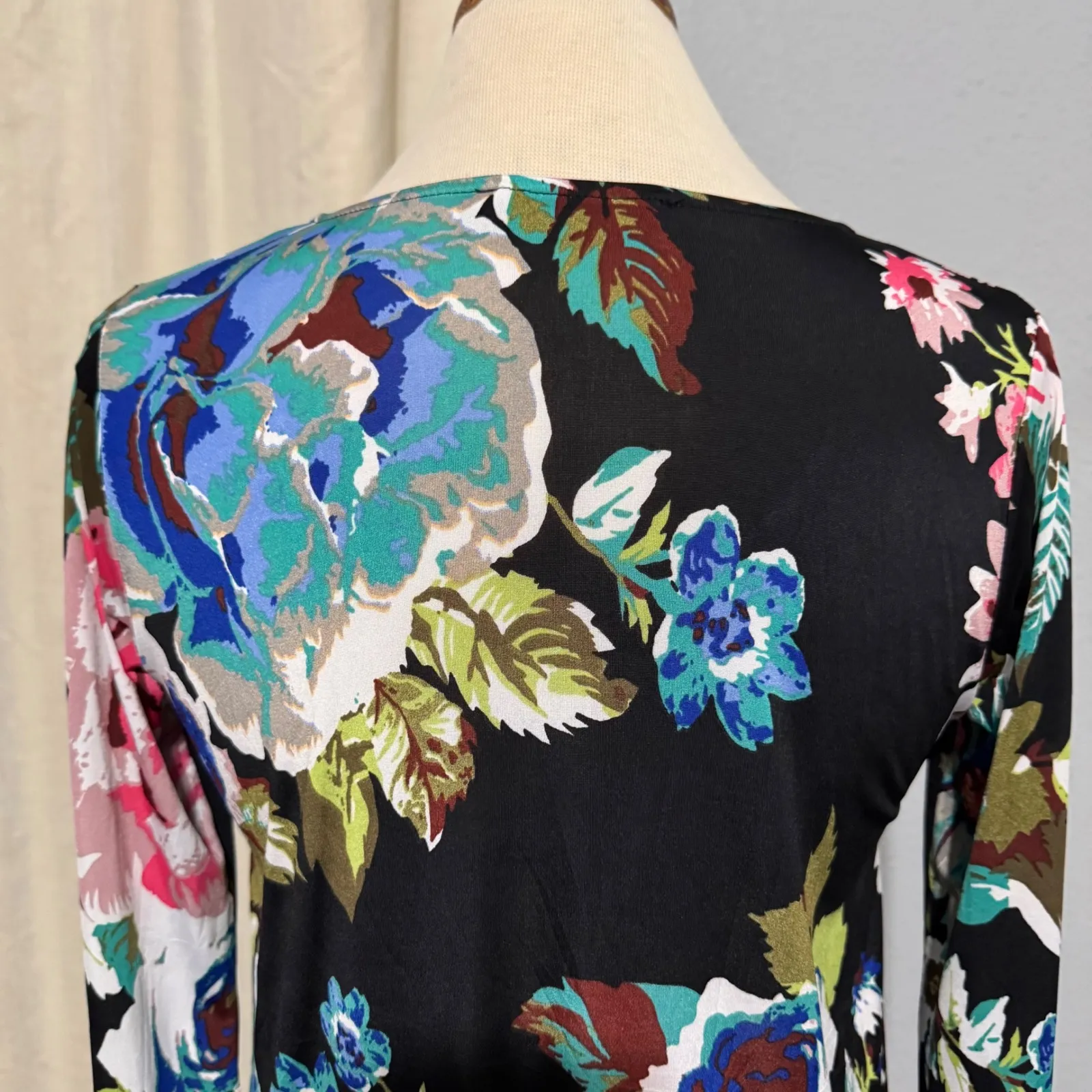 Veronica M Women Floral Print Long Flared Sleeve Stretchy Tunic Top Size XS Black - Image 7