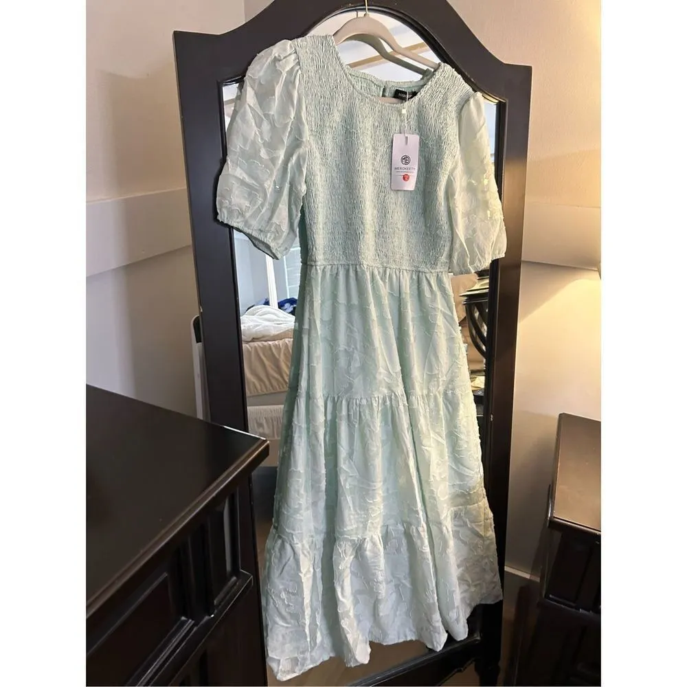 NEW Puff Sleeve Smocked Floral Dress Flowy Tiered Midi Dress S Green - Image 6