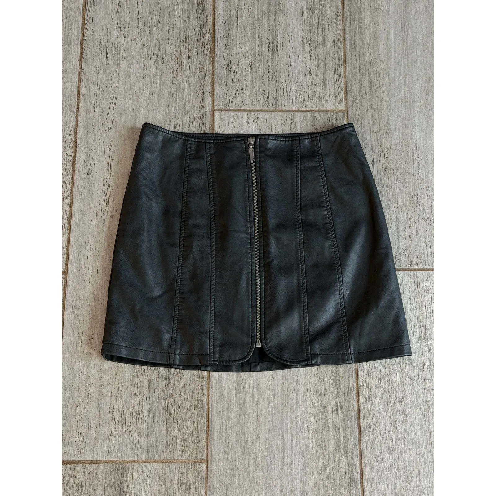 Free People Layla Vegan Mini Skirt Black Faux Leather Size 2 / XS - Image 3