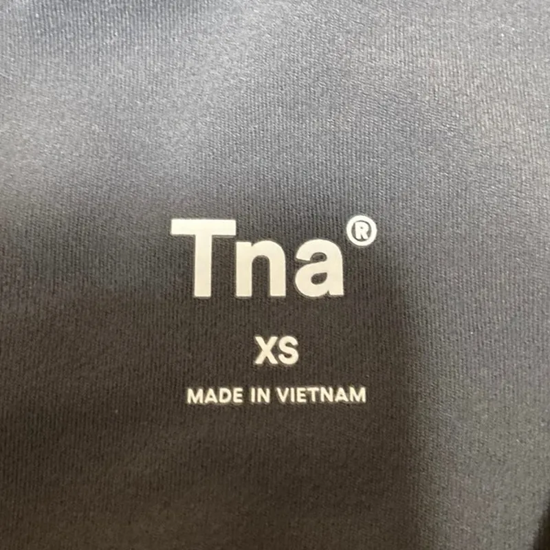 Aritzia TNA Atmophlex Women's Gray Mid Rise Athletic Running Biker Shorts Sz XS - Image 4