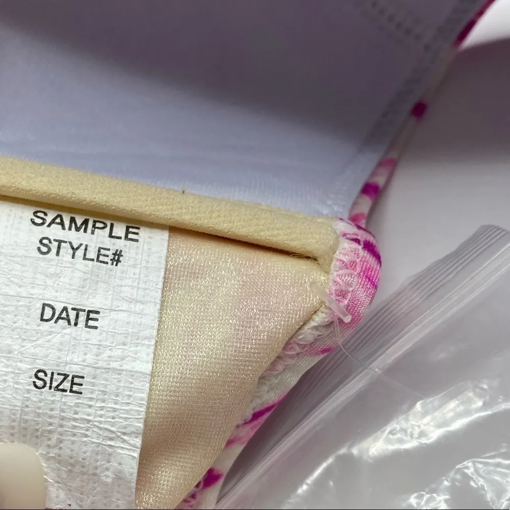 Amuse Society Flora Painted Palm Bandeau Bikini Top in Vivid Magenta NWOT - Image 6