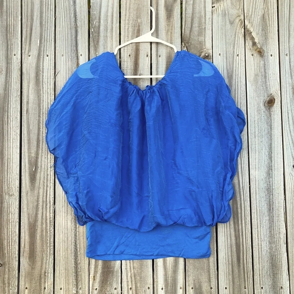 Imperfect silk top made in Italy blue flutter sleeve banded top Tina Stephens Size L - Image 2