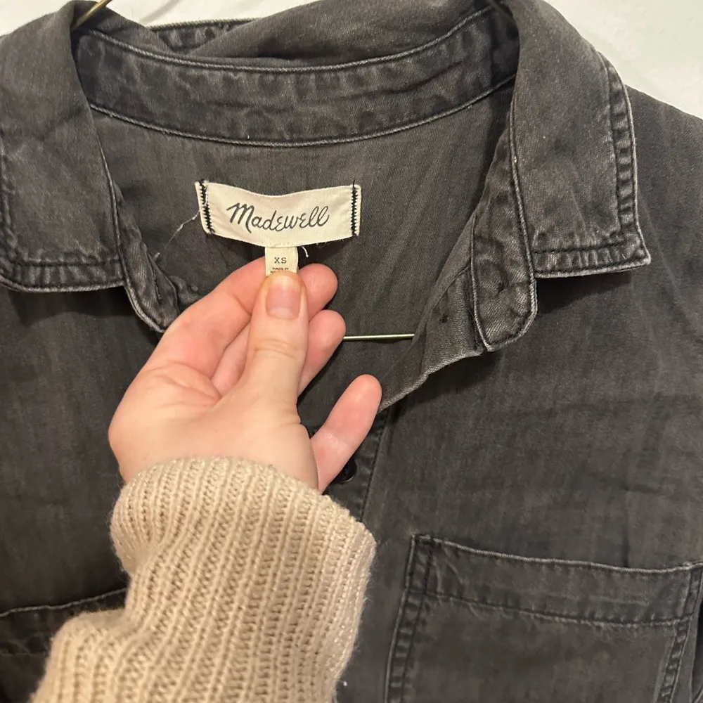 Madewell  XS Denim button down - Image 6