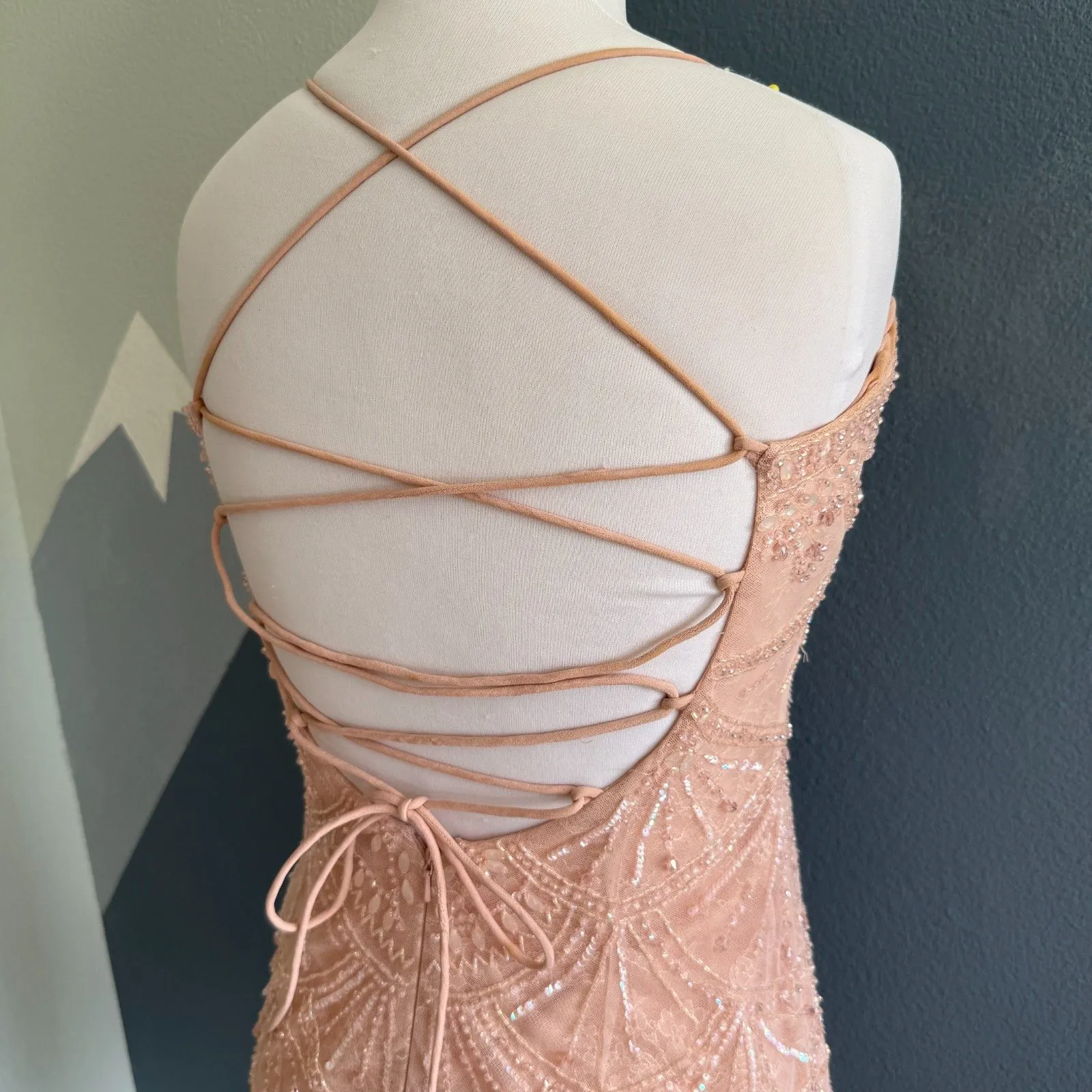 Sherri Hill Beaded Mini Dress Size 6 - Image 9