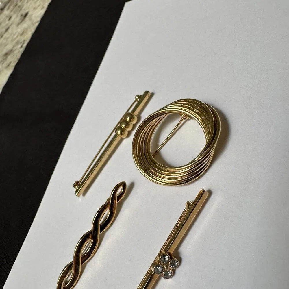 Lot Of 4 Gold Tone All Signed Brooch Pins Avon Napier 2 Monet - Image 2