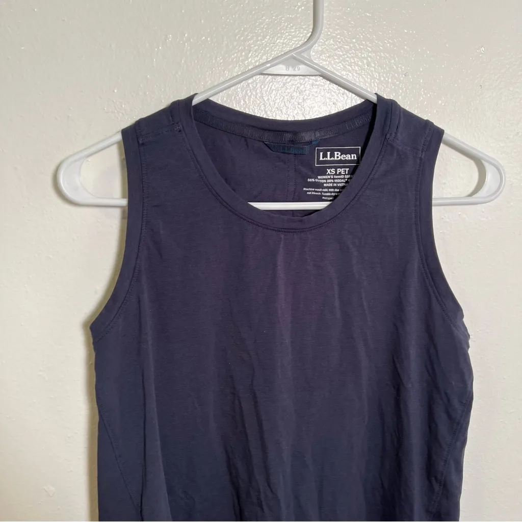 L.L. Bean Athletic Tank Top Navy Blue Cut Out Back XSP Size undefined - Image 3