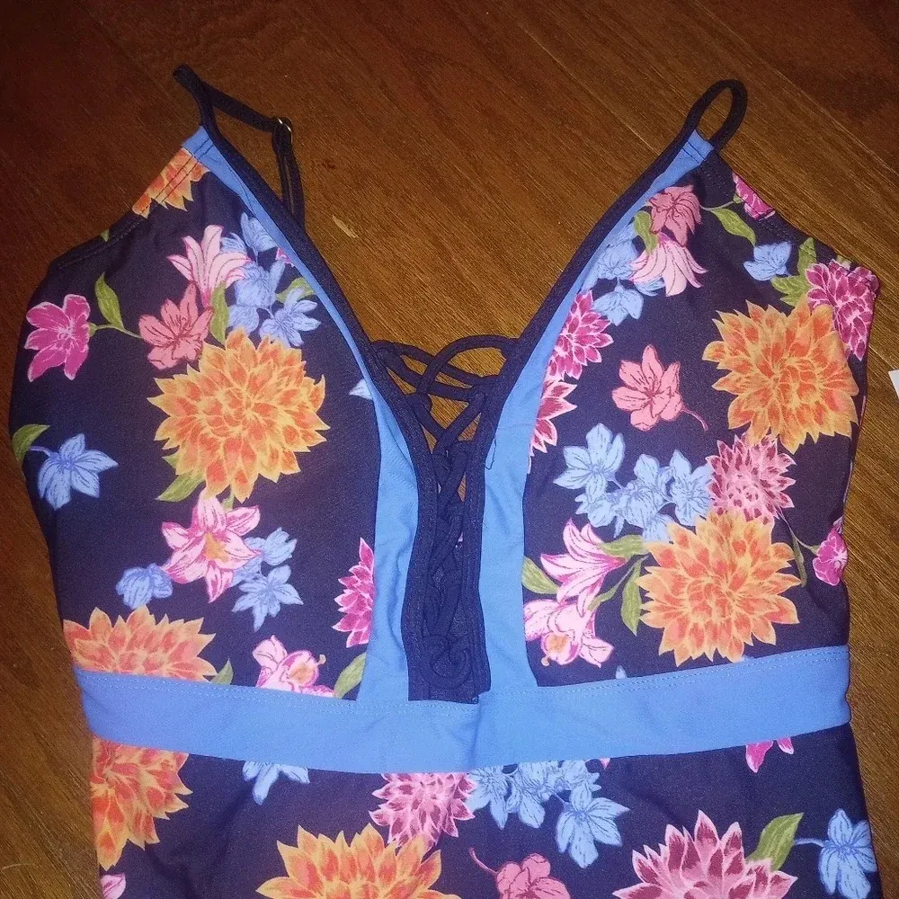 2/$25 GB NWT Juniors One Piece Bathing Suit Large Pink - Image 3