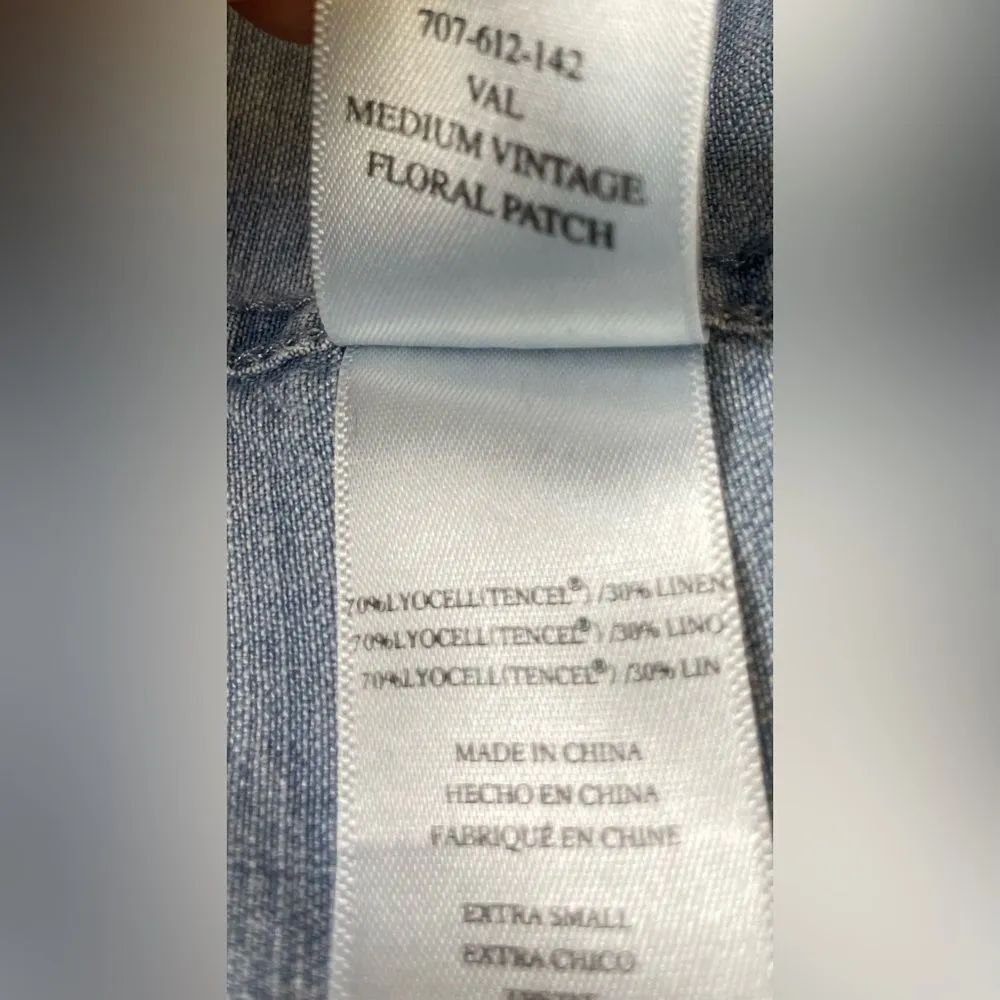 Rails Valerie Denim Chambray Tie Front Shirt Blue Floral Patch Boho Chic XS - Image 6