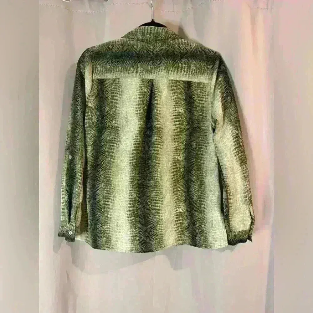 Women’s Green Notations Buttons Down - Image 6