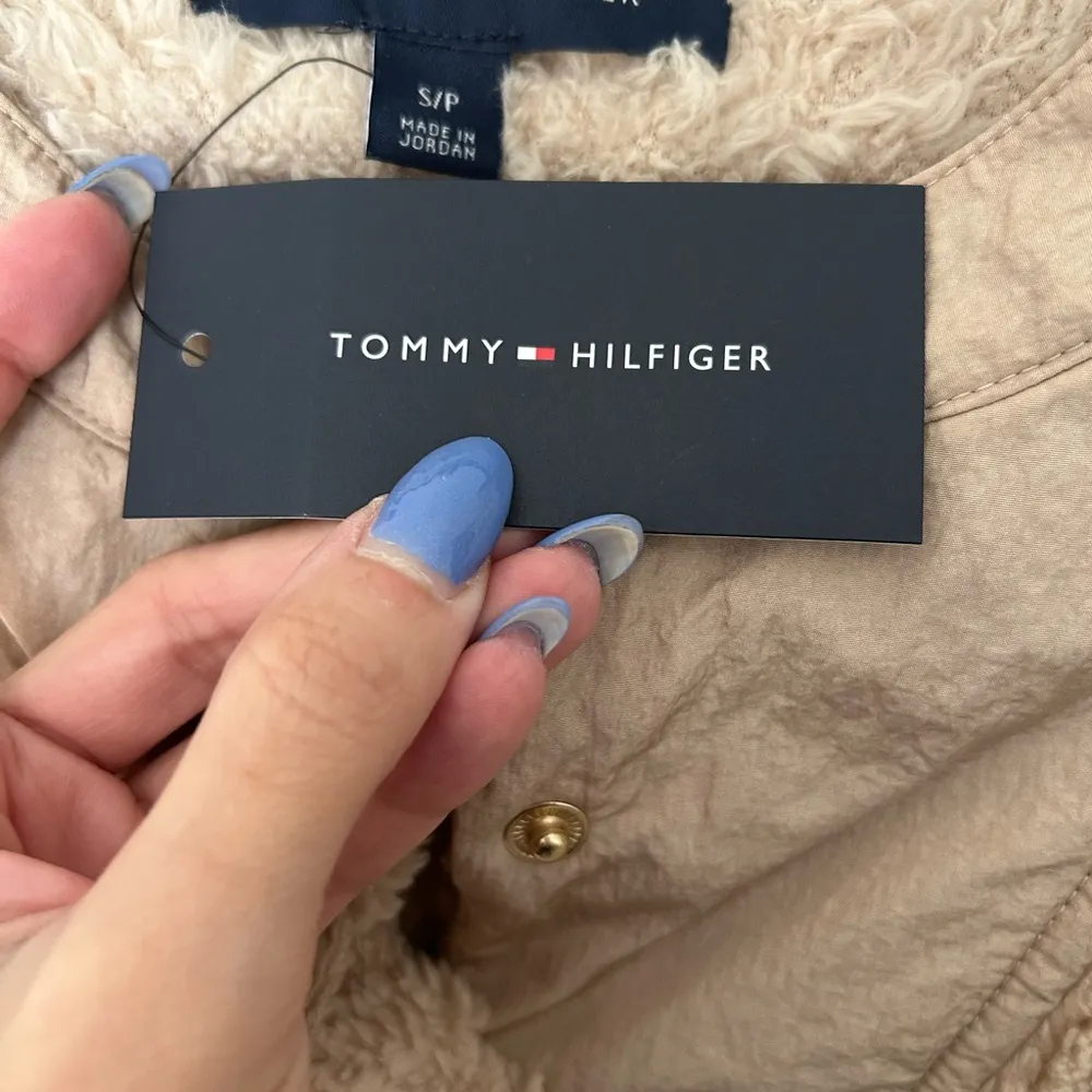 Tommy Hilfiger Tan Textured Pullover - Image 3