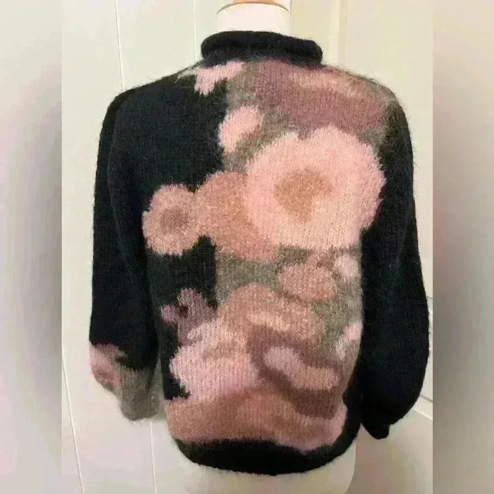Gennie De Lange Sweater Abstract Floral Hand Knit Mohair Pink Art Cozy Pink Black - Image 2