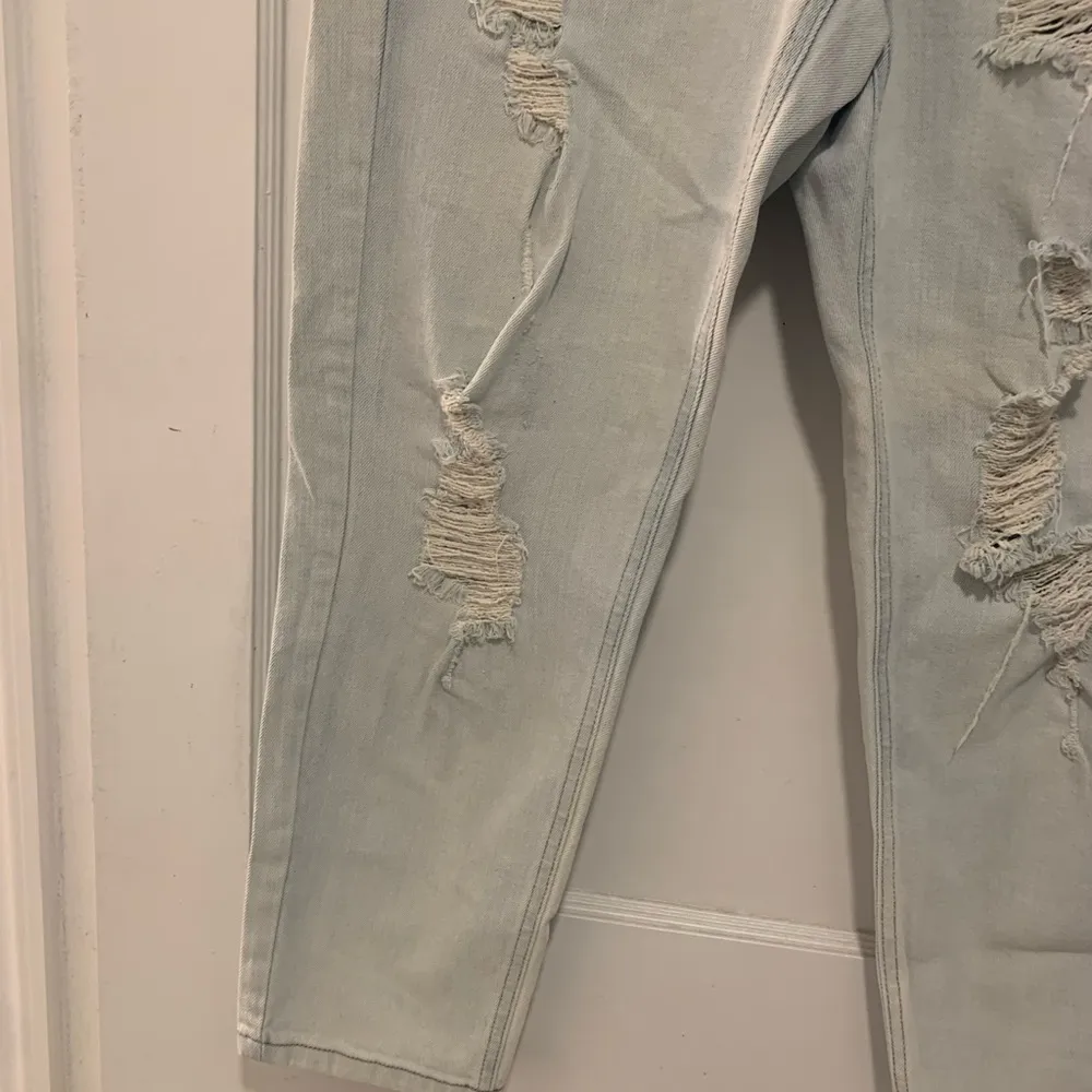 Wild fable | highest rise mom jean size 10 - Image 6