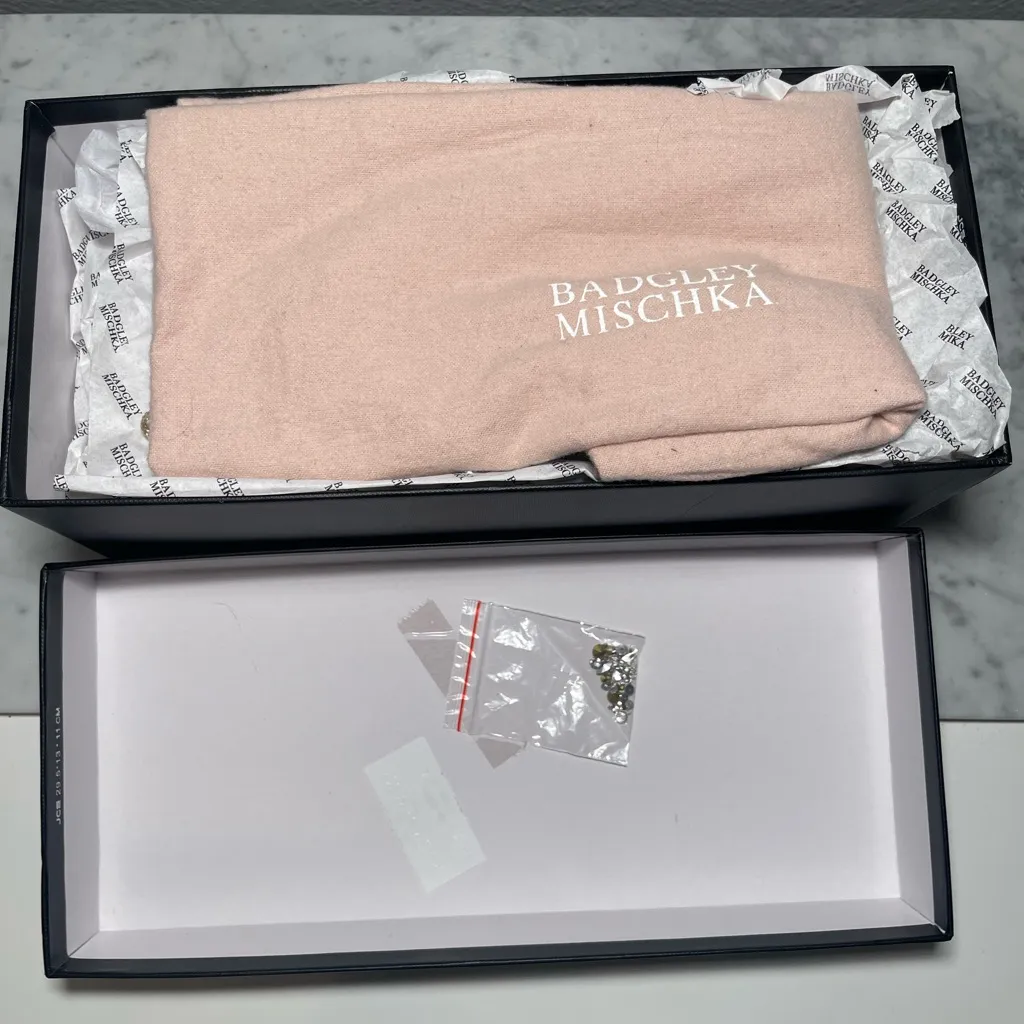 Badgley Mischka Gold Rhinestone Sandals - Image 7