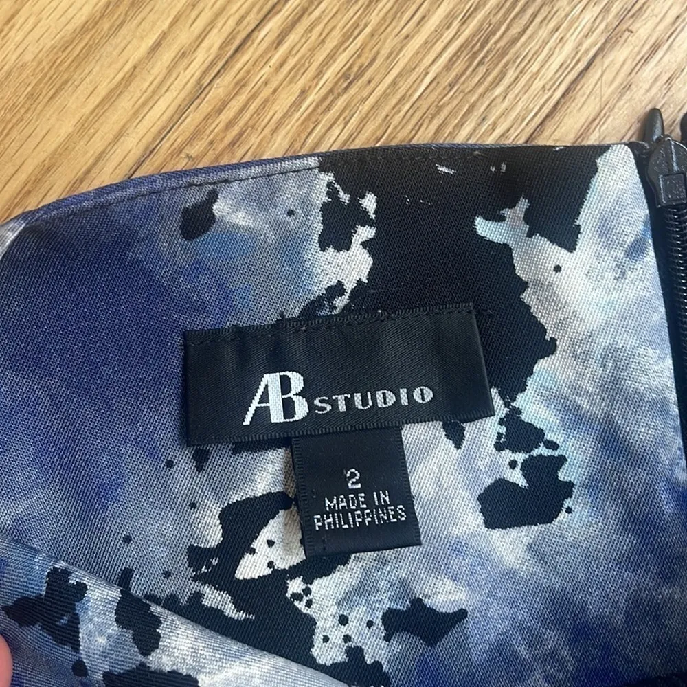 AB Studio Blue Black Floral Sleeveless Sheath Shift Dress Size 2 Work Party - Image 4