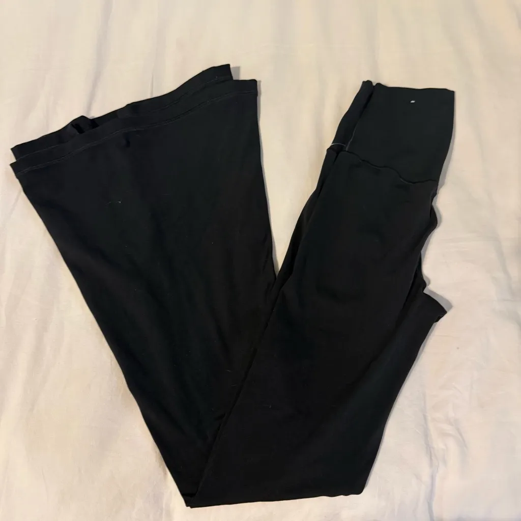 Aerie Black Flared Yoga Pants - Image 5