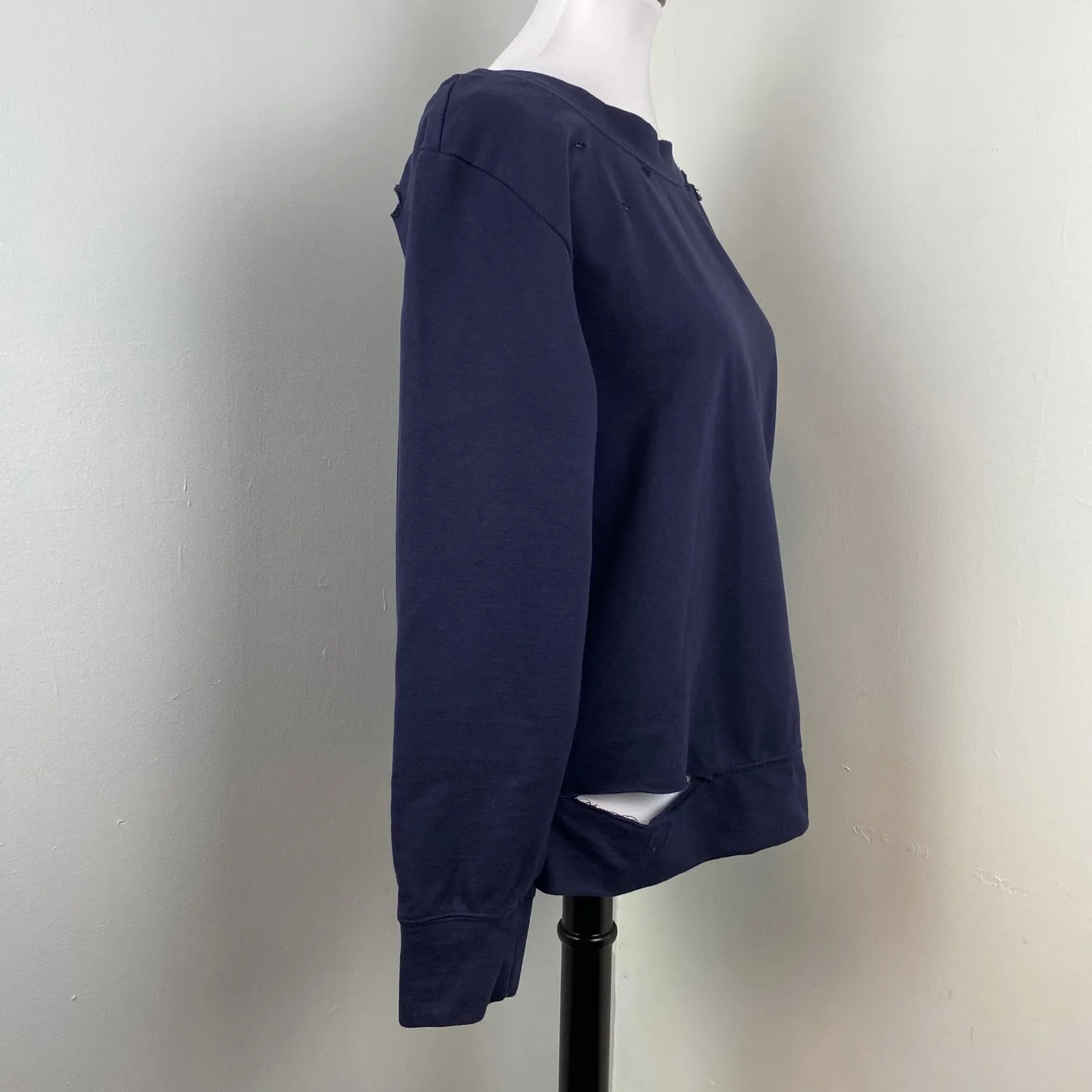 Sam Edelman Navy Distressed  Ripped Boatneck Long Sleeve Sweatshirt Medium - Image 5