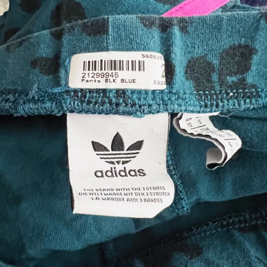 Adidas Allover Tech Mineral Black Cheetah Leopard Animal Print Pattern Leggings  - Image 2