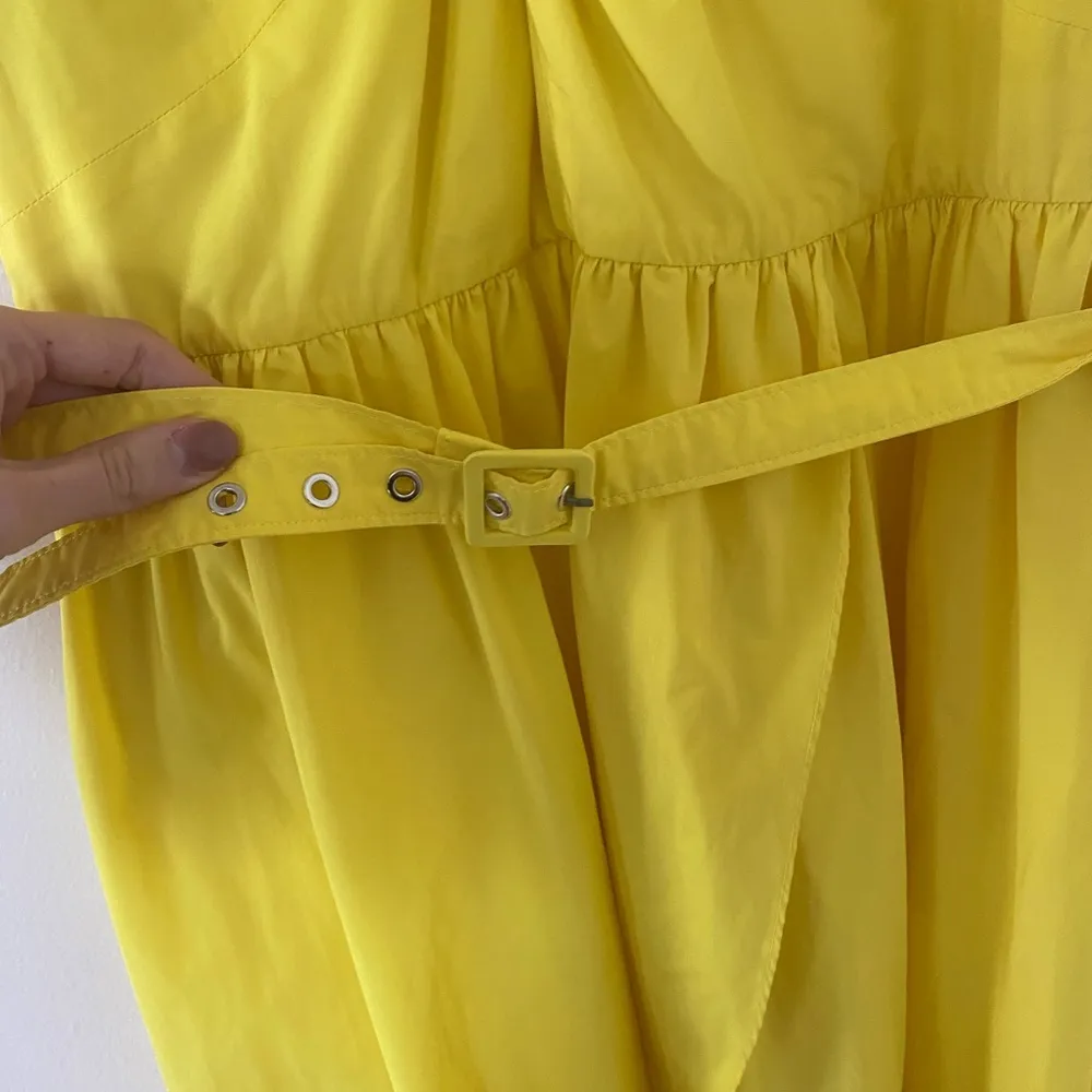 TOCCIN X RTR Twist Front Belted Midi Dress in Lemon Yellow Size 12 Gently Used - Image 6