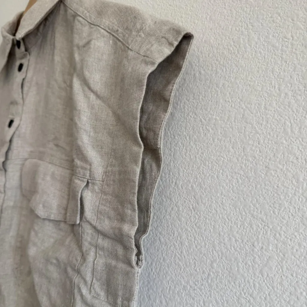 Madewell Boxy Cargo Pocket Button Up Shirt in Oat, Size X-Small - Image 8