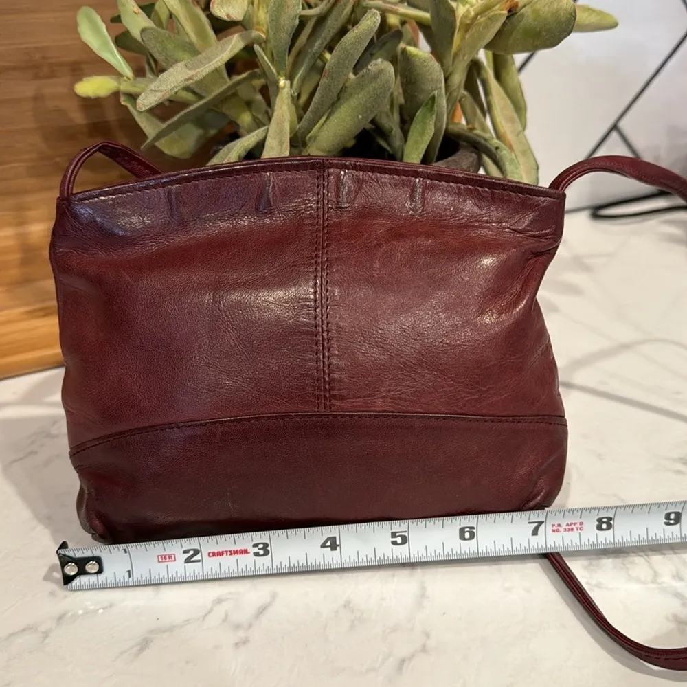 Vintage leather mini shoulder bag chic lightweight bohemian minimalist neutral Brown - Image 9