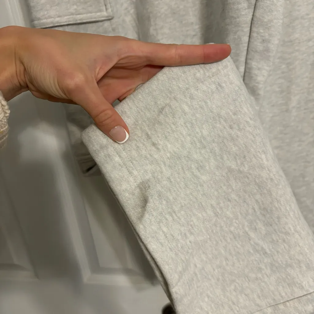 Aritzia Cozy Sweatfleece Mega Cargo Sweatpants NWT - Image 8