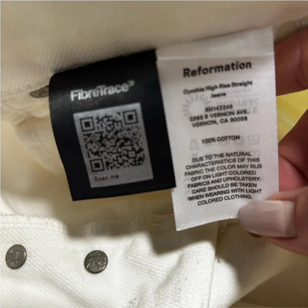 Reformation White Cynthia Straight Leg Mid Rise Denim Jeans Size 24 Floral - Image 8