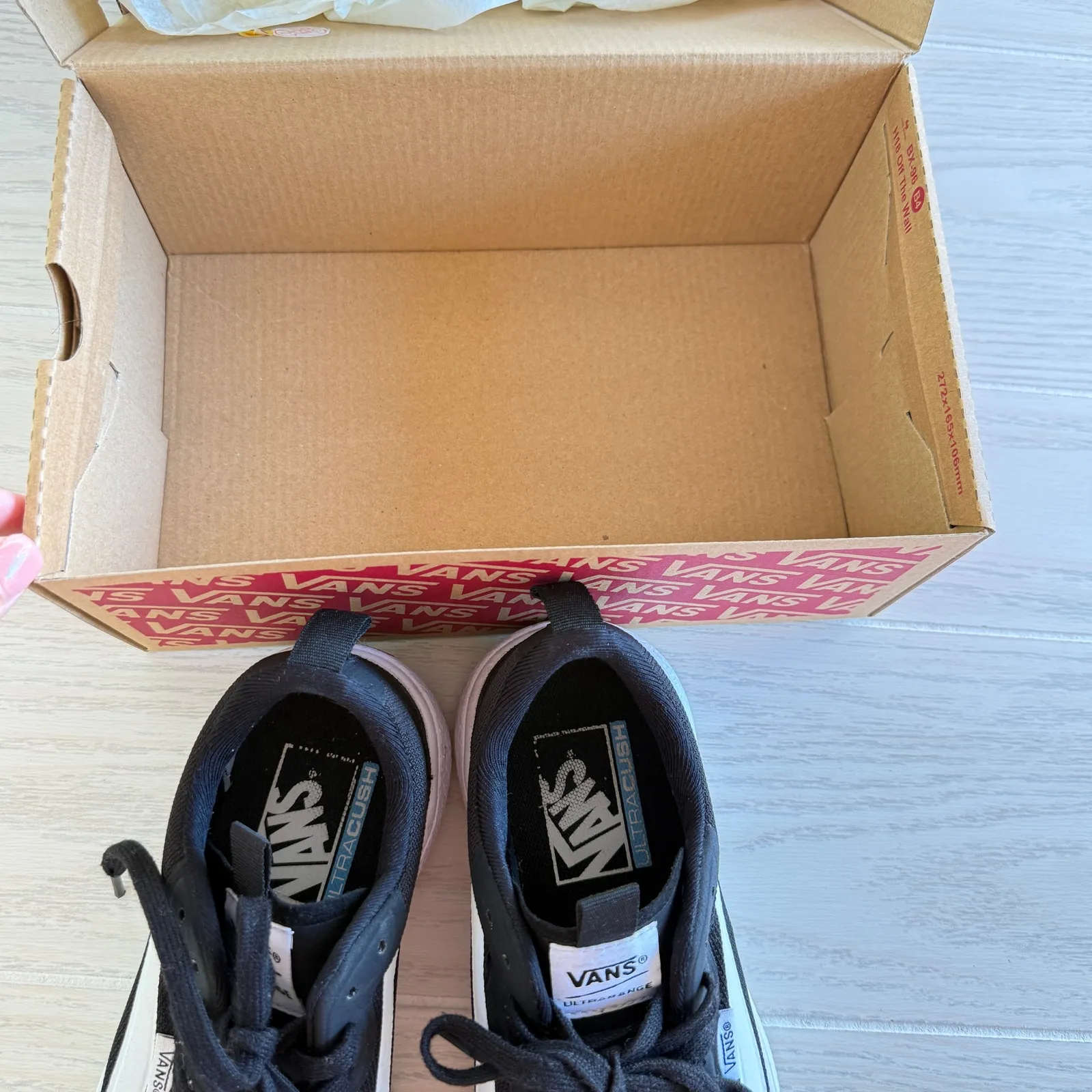 Vans UltraRange EXO Black Shoes Women’s 6 Men’s 4.5 w/ Box VN0A4U1K - Image 4