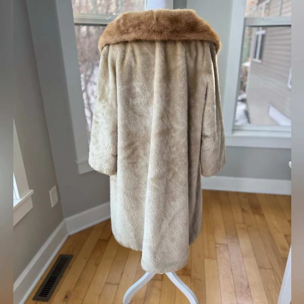 Vintage Brazotta Blond Light Ivory Mink Fur Portrait Collar Faux Fur Dress Coat Tan Size M - Image 15