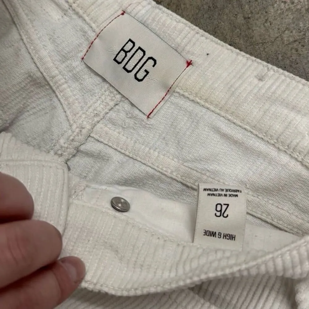 BDG Urban Outfitters white corduroy wide leg pants - Image 2