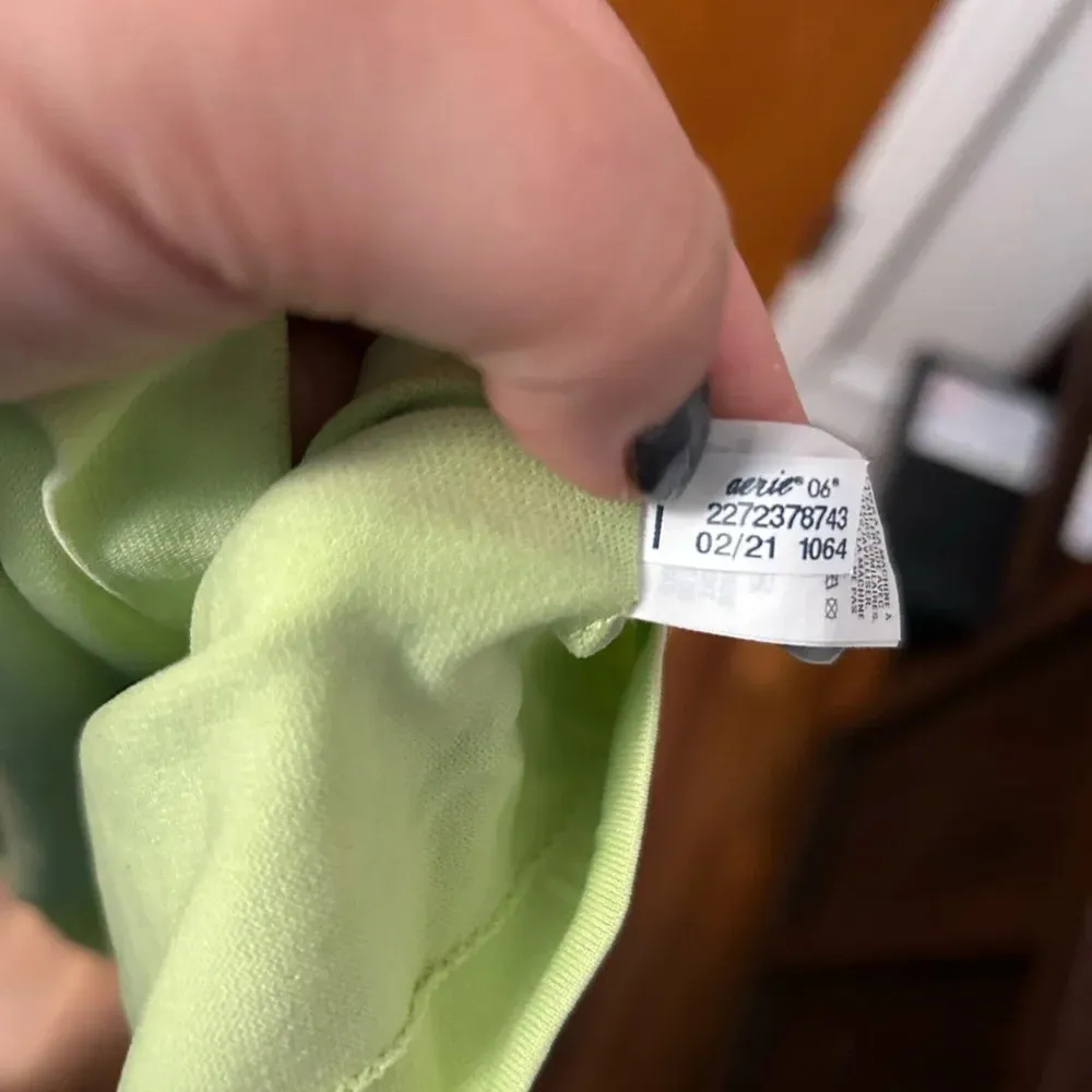 AERIE LIME GREEN MUSCLE TANK - Image 4